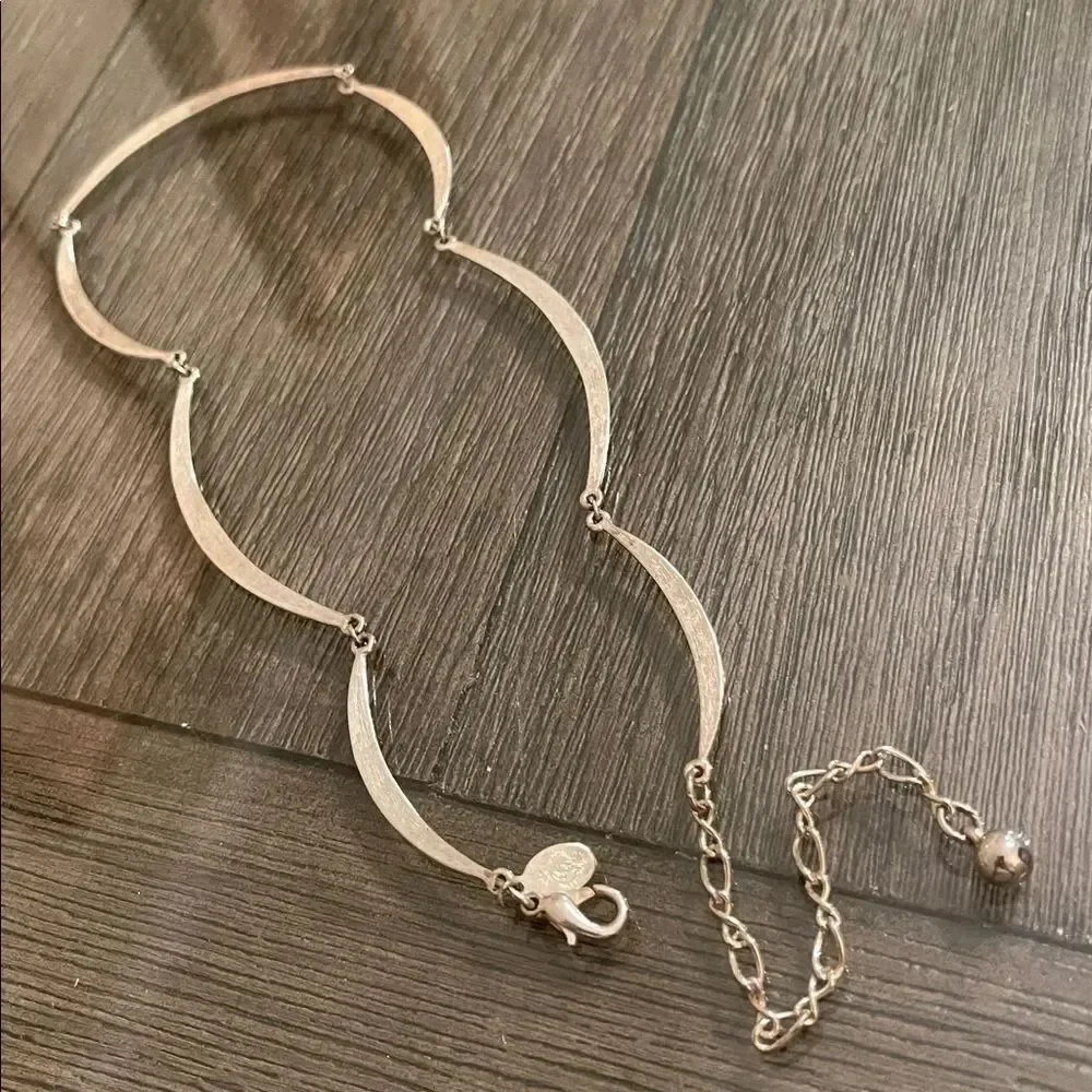 Premier Designs Curved Bar Link Necklace Silver-tone Women's Necklace Scalloped